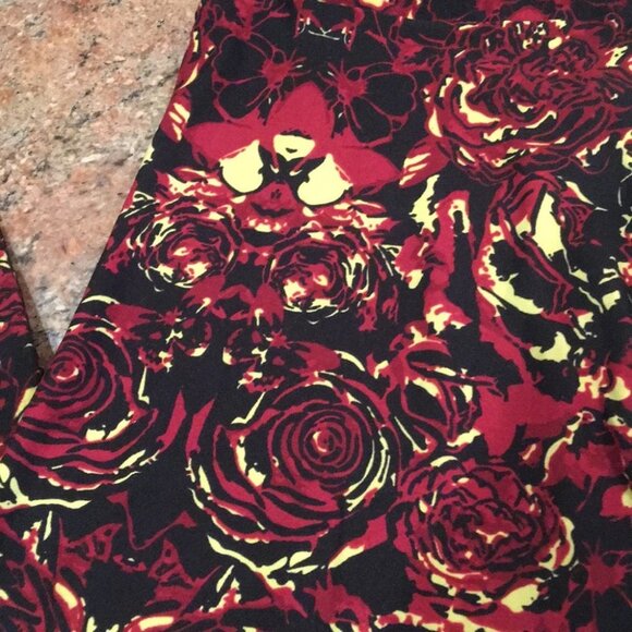 OS NWOT LuLaRoe Leggings A04 2786 - Picture 2 of 3